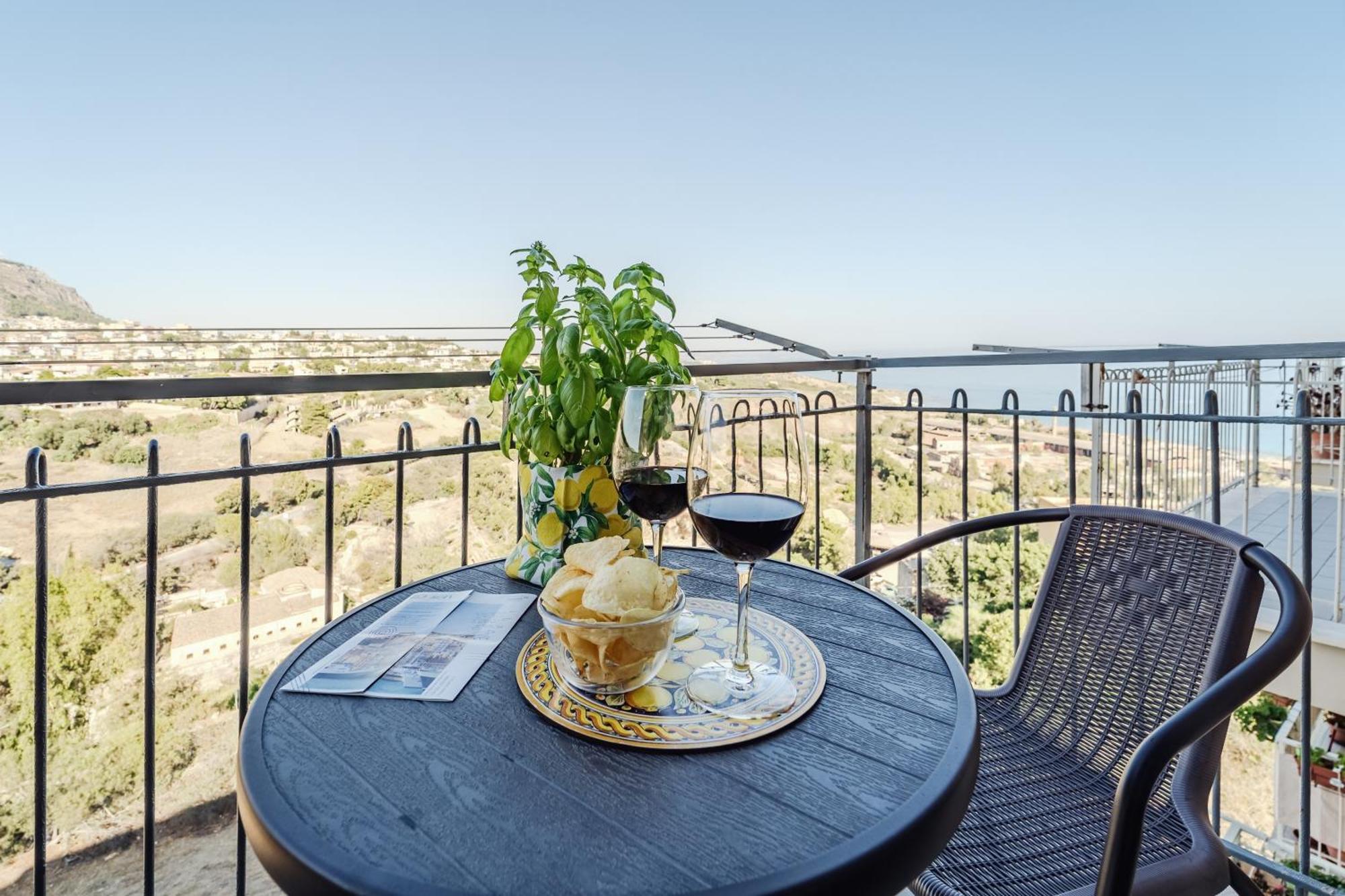 Casa Vacanze Solemare Sciacca Eksteriør billede